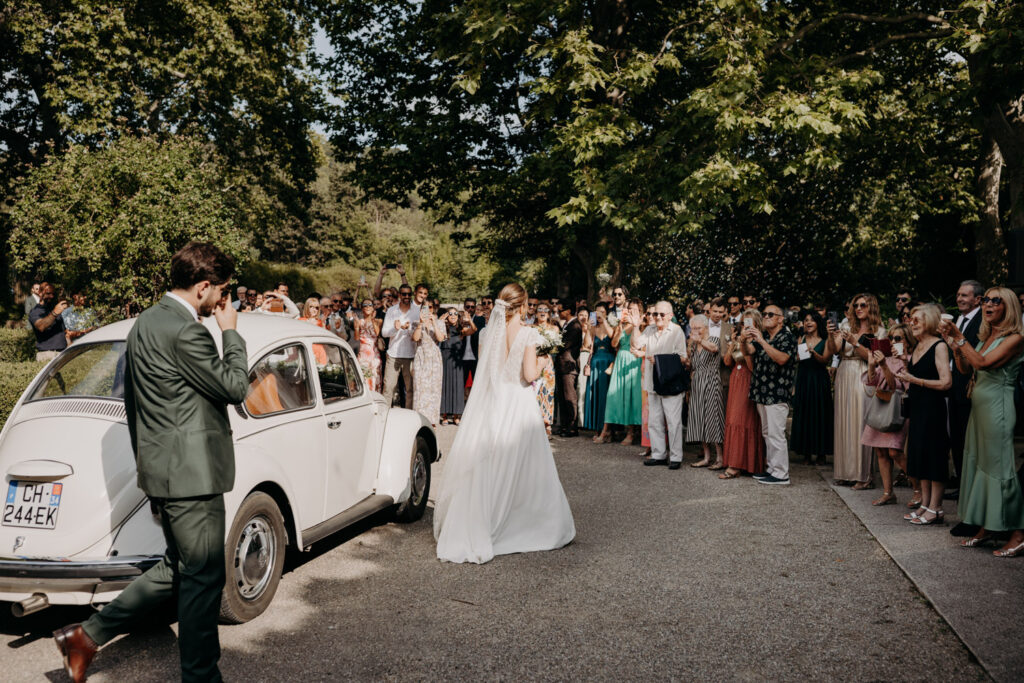 l'accueil des maries apres la cérémonie